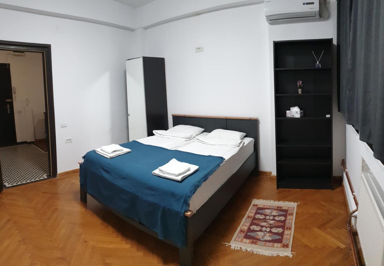 Old Town Bliss Apartment Bucureşti Ngoại thất bức ảnh